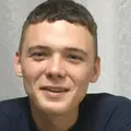 Я Bad, 20, из Нежина, ищу знакомства без обязательств