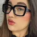 Я Yana, 22, знакомлюсь для вирта в Москве