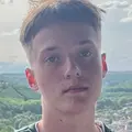 Я Maksim, 18, знакомлюсь для общения в Черновцах