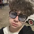 Я Артемка, 18, из Энсхеде, ищу знакомство для приятного времяпровождения