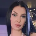 Аделина из Казани, мне 24, познакомлюсь для приятного времяпровождения
