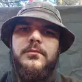 Я Денис, 27, из Мирнограда, ищу знакомства без обязательств