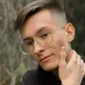Никита из Амстердама, ищу на сайте знакомства без обязательств