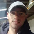 Я Вадим, 25, из Снежного, ищу знакомства без обязательств