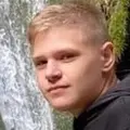 Даниил из Екатеринбурга, мне 21, познакомлюсь для на одну ночь