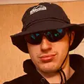Valera из Кременчуга, мне 20, познакомлюсь на одну ночь