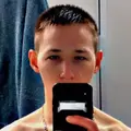 Я Аполлон, 20, знакомлюсь для на одну ночь в Берлине