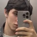 Я Амир, 18, из Амстердама, ищу знакомство для общения