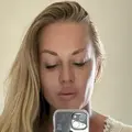 Dasha из Лос-анджелеса, ищу на сайте постоянные отношения