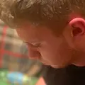 Я Артем, 18, из Запорожья, ищу знакомство для на одну ночь