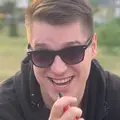 Vlad из Рубежного, ищу на сайте открытые отношения