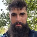 Артур из Донецка, ищу на сайте знакомства без обязательств