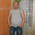 Я Александр, 45, из Дмитриева-Льговского, ищу знакомство для постоянных отношений