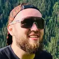 Яков из Тегерана, мне 29, познакомлюсь на одну ночь