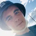 Александр из Перевальска, мне 22, познакомлюсь без обязательств