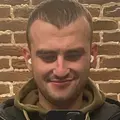 Я Максим, 24, из Люботина, ищу знакомства на одну ночь