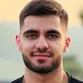 Элнар из Биробиджана, мне 20, познакомлюсь для приятного времяпровождения
