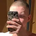 Я Даниил, 19, из Бугров, ищу знакомство для на одну ночь