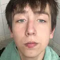 Я Арсений, 18, из Караганды, ищу знакомство для дружбы