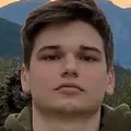 Я Дмитро, 18, знакомлюсь для общения в Днепре