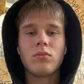 Максим из Вильнюса, мне 18, познакомлюсь для вирта