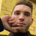 Ваня из Николаева, мне 24, познакомлюсь для открытые отношения