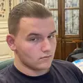 Иван из Шахт, мне 18, познакомлюсь для общения