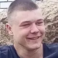 Я Тимур, 18, знакомлюсь для без обязательств в Екатеринбурге