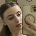 Я Даша, 18, из Киева, ищу знакомство для открытые отношения