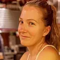 Леночка из Парижа, мне 37, познакомлюсь для на одну ночь