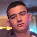 Я Санечка, 19, из Амстердама, ищу знакомства на одну ночь