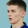 Я Matvey, 18, знакомлюсь для приятного времяпровождения в Артеме