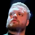 Михаил из Мангуша, мне 24, познакомлюсь для общения
