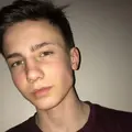 Я Андрей, 20, из Барановки, ищу знакомство для постоянных отношений