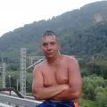 Я Andrey, 36, знакомлюсь для регулярного секса в Бежецке