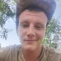 Илья из Новоайдара, мне 26, познакомлюсь без обязательств