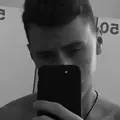 Я Влад, 22, из Чернигова, ищу знакомства без обязательств