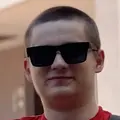 Я Артем, 18, из Феррара, ищу знакомства на одну ночь