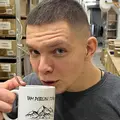 Я Даниил, 19, из Бугров, ищу знакомство для приятного времяпровождения