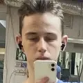 Я Денис, 20, из Москвы, ищу знакомство для совместных путешествий