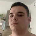 Я Даниил, 21, из Франкфурта-на-майне, ищу знакомства без обязательств