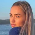 Я Юля, 25, из Владивостока, ищу знакомство для открытые отношения