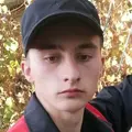 Я Артем, 23, из Ромни, ищу знакомства без обязательств