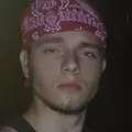Егор из Гомеля, мне 18, познакомлюсь для постоянных отношений