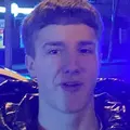 Я Максим, 18, знакомлюсь для без обязательств в Сумах