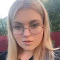 Я Вероніка, 18, из Яворова, ищу знакомство для совместных путешествий