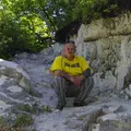 Я Виталик, 70, из Донецка, ищу знакомство для постоянных отношений