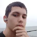 Андрей из Москвы, мне 18, познакомлюсь для на одну ночь