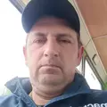 Виктор из Кривого Рога, мне 41, познакомлюсь на одну ночь