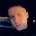 Я Влад, 23, знакомлюсь для регулярного секса в Луцке